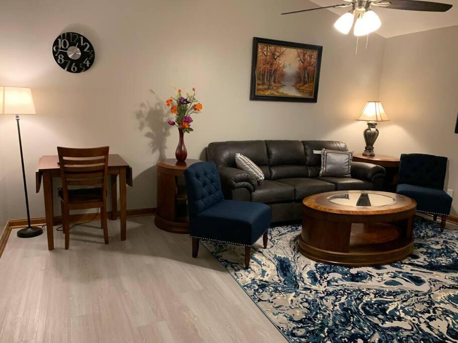 Apartamento Cheerful 2-bedroom 2 Bath Entire West Roma